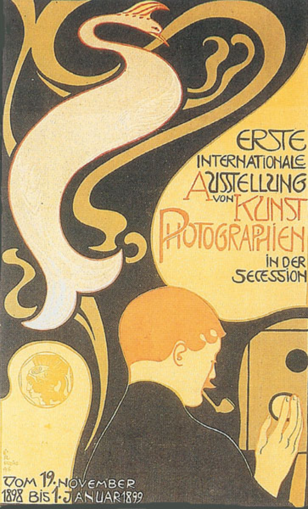 Ein Plakat, das eine internationale Ausstellung von Kunst Photographien in der secession ankündigt und eine Person und einen Vogel zeigt, mit Texten, die Details zur Ausstellung enthalten.