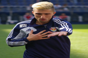 Er wird die zentrale Mittelfeldposition bei Eintracht Braunschweig in Zukunft stärken
