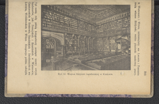 Altes Buchcover mit einer Illustration einer gro├čen Bibliothek mit vollen Regalen.