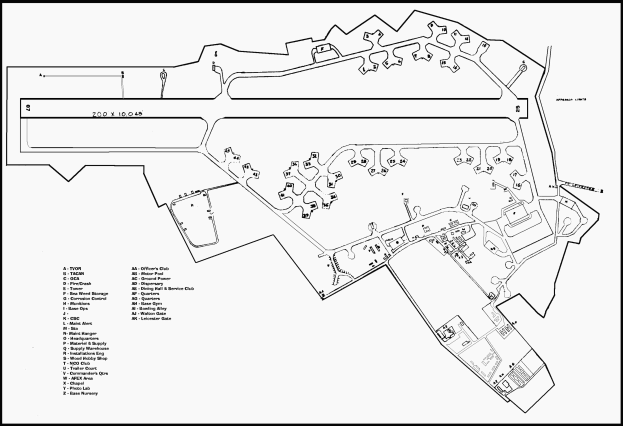Schwarze und weiße Grundrissplan-Karte einer geplanten Schule mit beschrifteten Layout-Details auf der linken Seite.