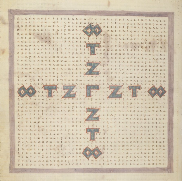 Ein Kreuzworträtsel, das auf einer mit Text und Zahlen gefüllten Seite gedruckt ist.